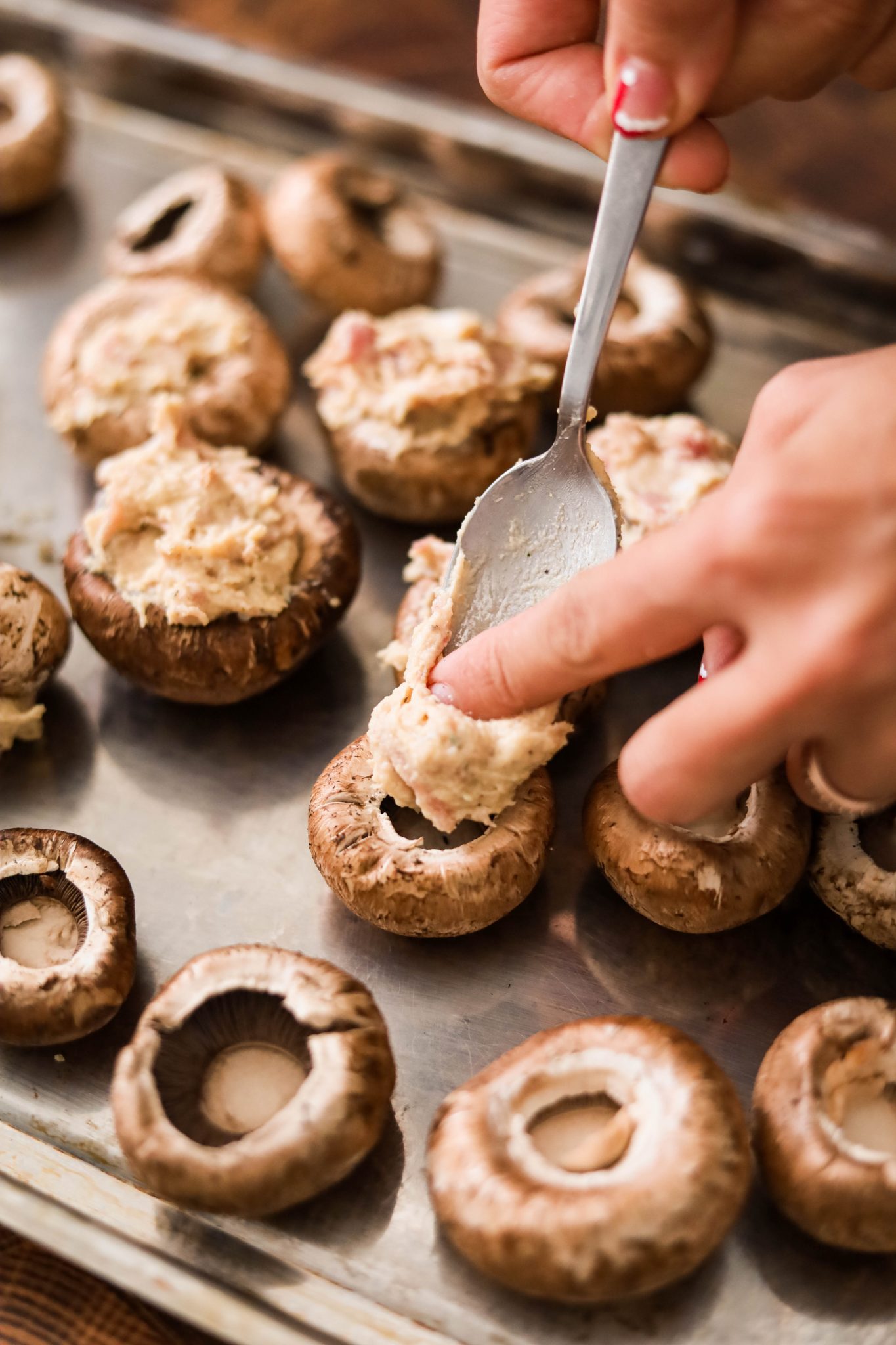 Paleo Stuffed Mushrooms with Prosciutto & "Cheese" (Whole30, Keto)