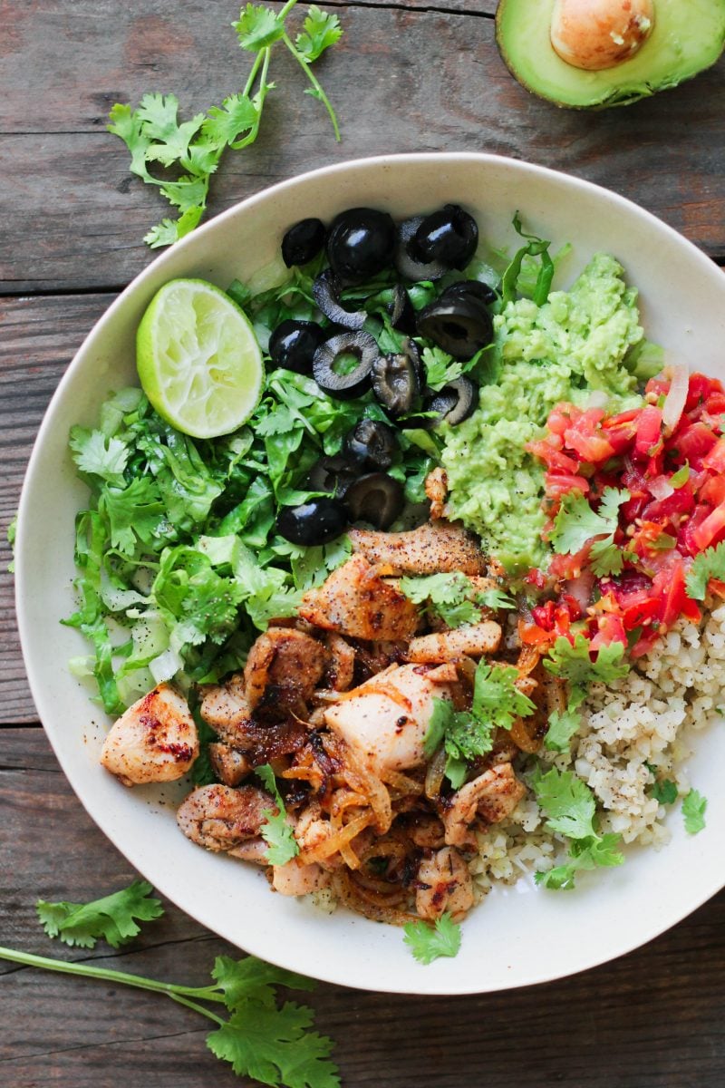 Instant Pot 20 Minute Chicken Burrito Bowls - Damn Delicious