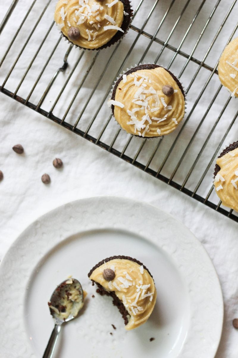 Paleo Chocolate Cupcakes with Maple Vanilla Frosting