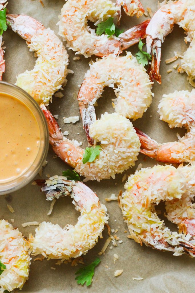 Paleo Coconut Shrimp with Sriracha Mayo Dipping Sauce (Whole30) What