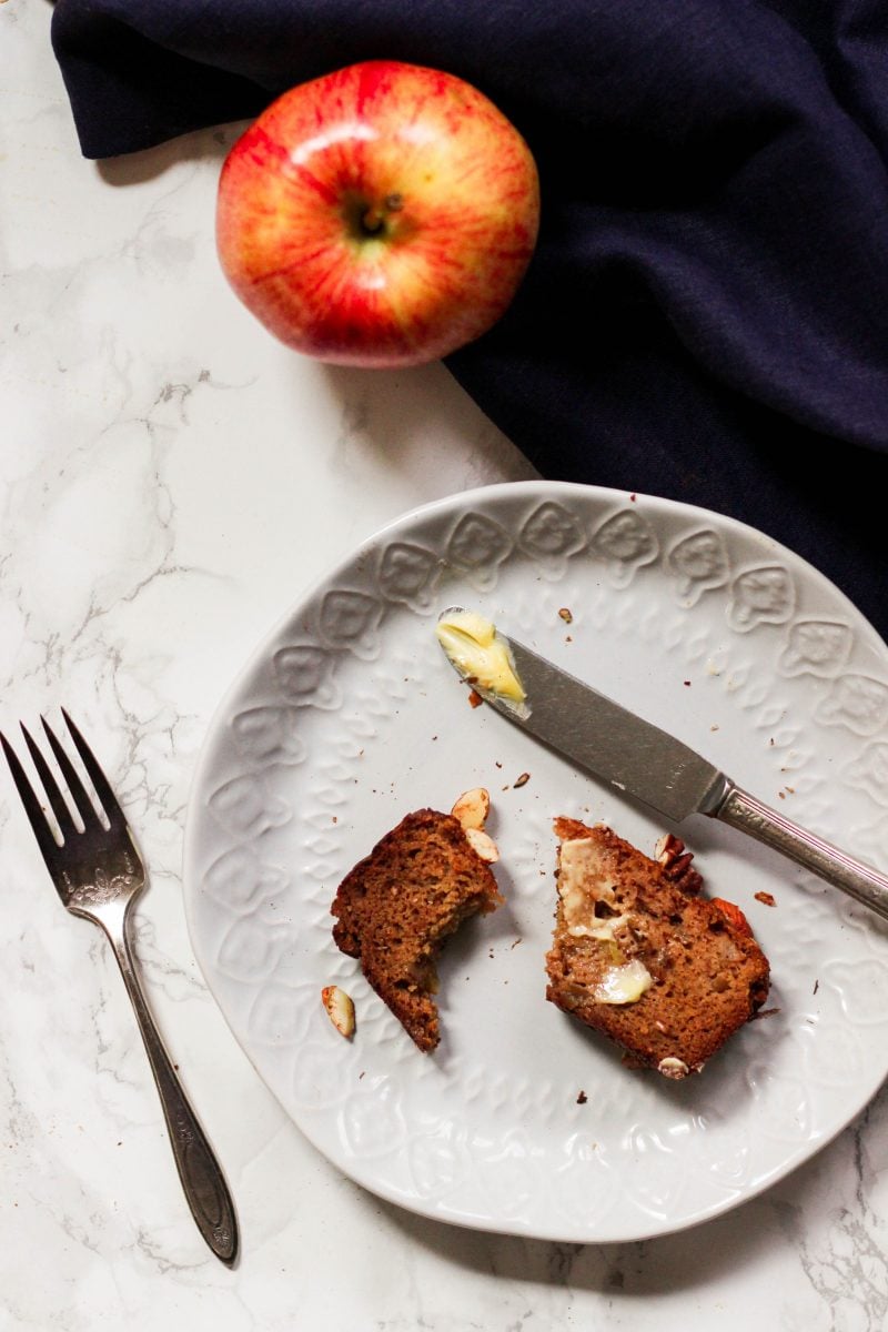 Paleo Apple Cinnamon Bread