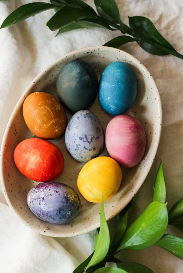How to Dye Easter Eggs Naturally