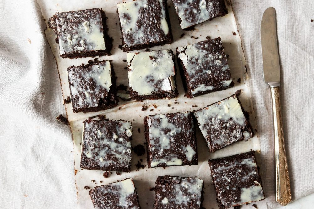 White Chocolate Glaze Paleo Brownies [VIDEO] What Great Grandma Ate