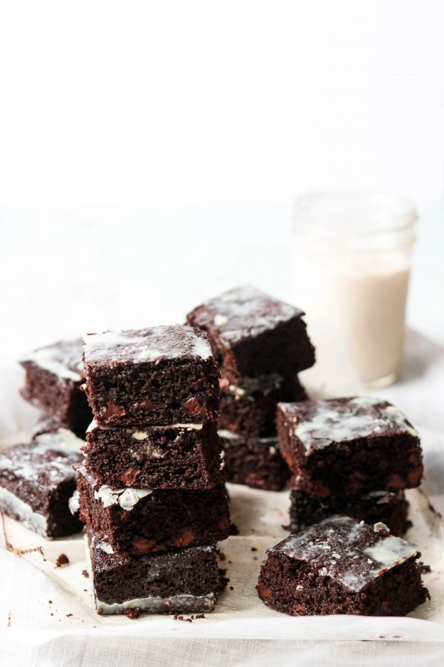 White Chocolate Glaze Paleo Brownies [VIDEO] What Great Grandma Ate