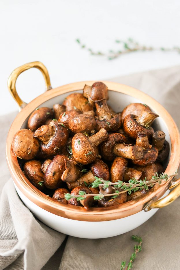 Balsamic Garlic Roasted Mushrooms (Paleo, Whole30, Keto, AIP, Vegan