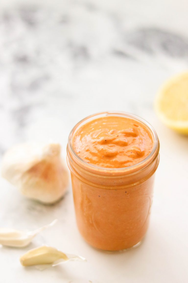 Garlicky Whole30 Roasted Red Pepper Sauce (Paleo, Keto, Vegan) What