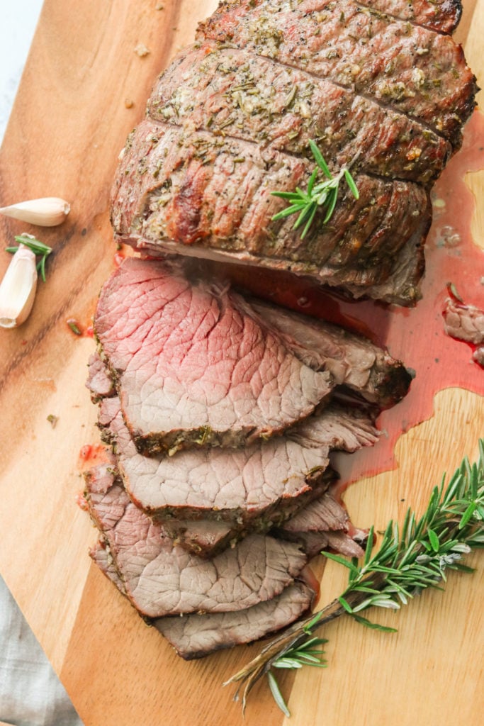 Rosemary & Garlic Whole30 Roast Beef