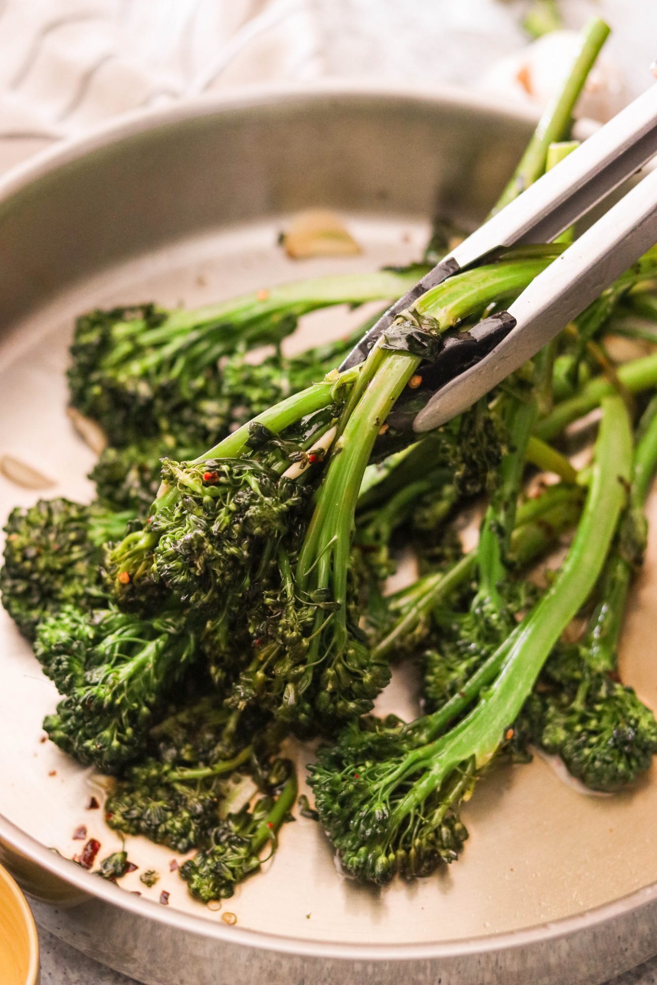 Sautéed Asian Broccolini (Paleo, Whole30, Vegan) Less Than 15 Minutes