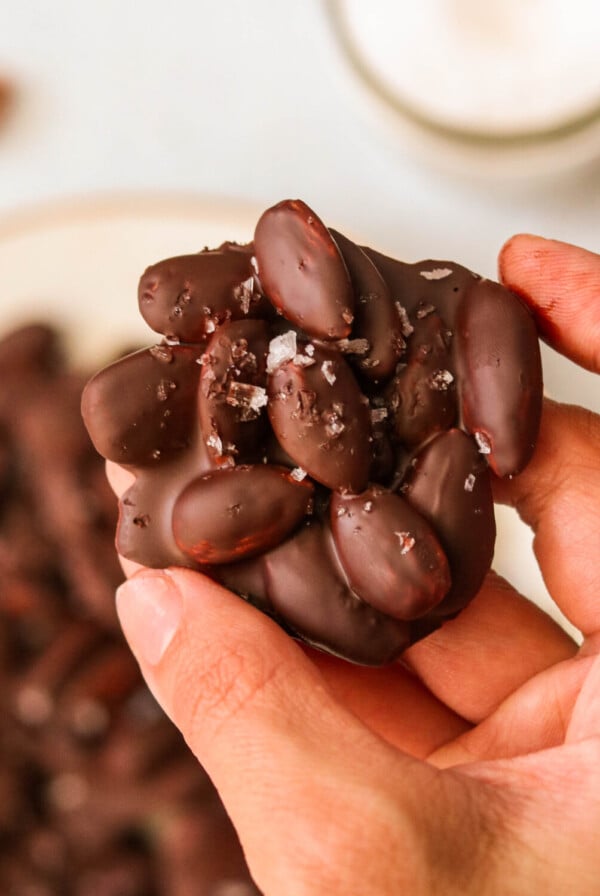 chocolate almond clusters