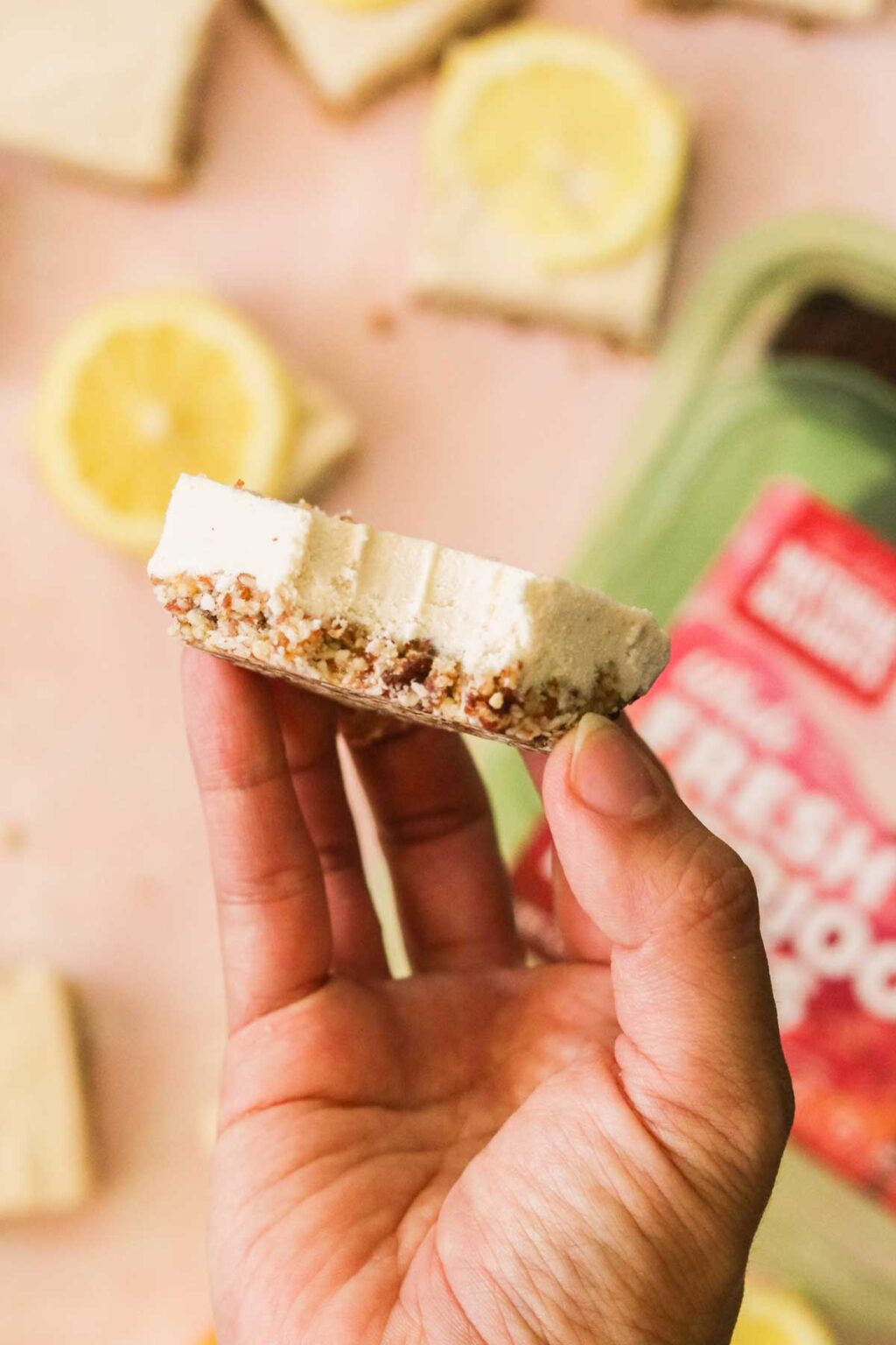 NoBake Lemon Cheesecake Bars (Paleo, Vegan)