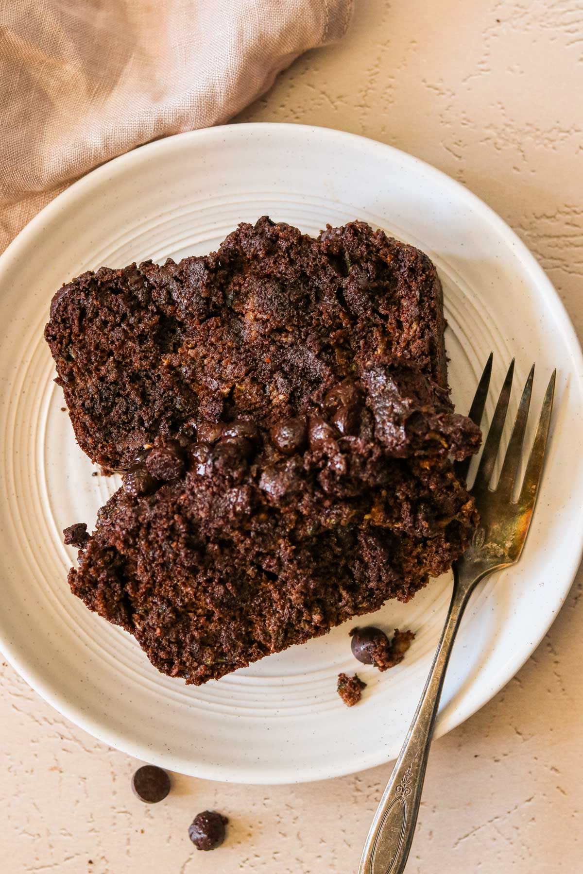 Gluten Free Chocolate Zucchini Bread (Paleo, Dairy Free)