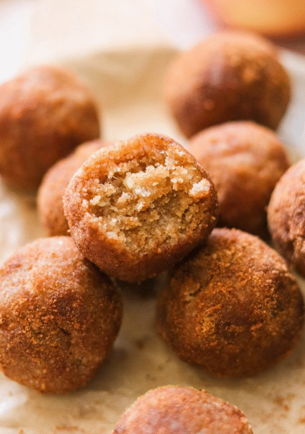 Apple Cinnamon Sugar Donut Holes