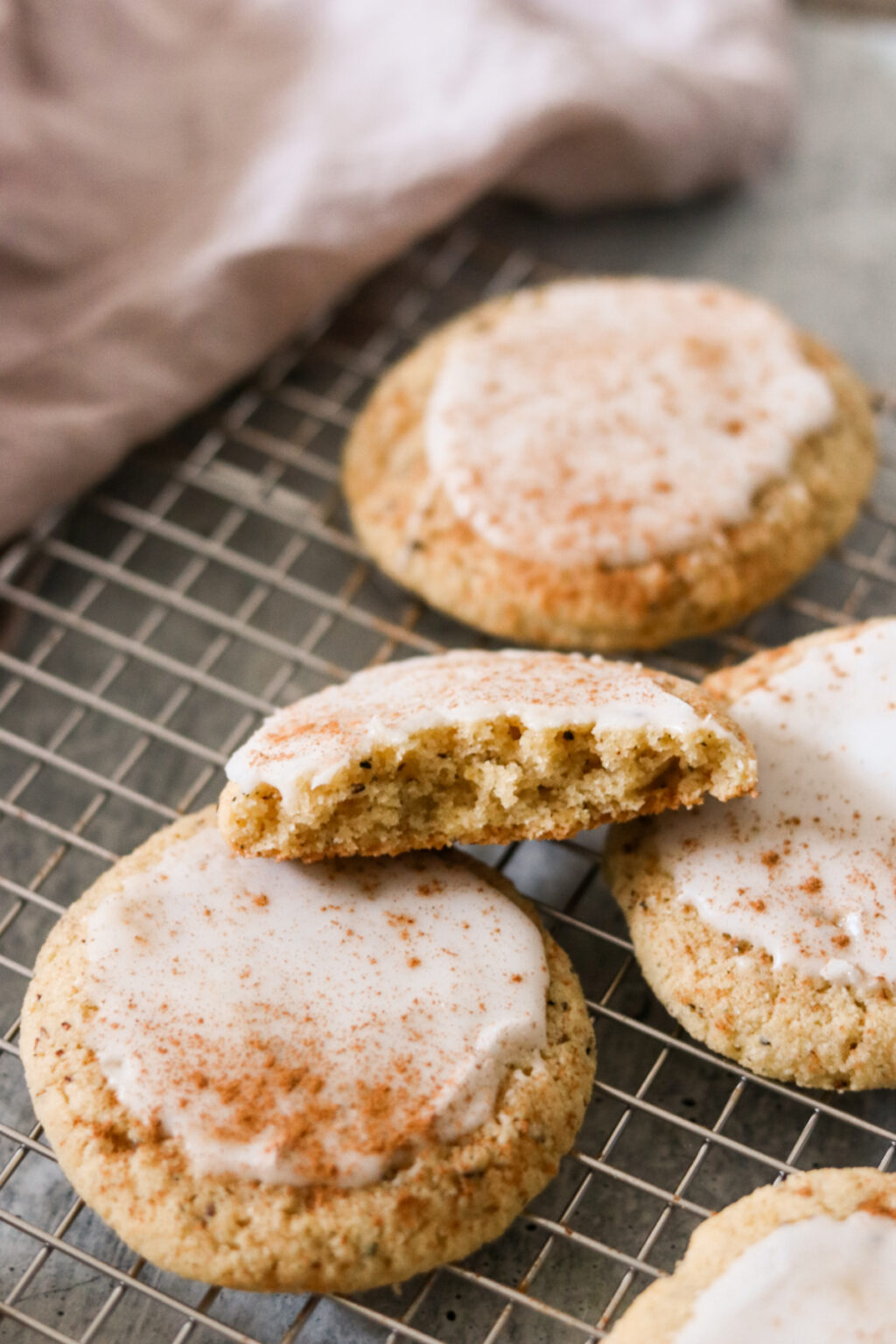Taylor Swift&amp;#39;s Chai Cookies Recipe (with Glaze!)