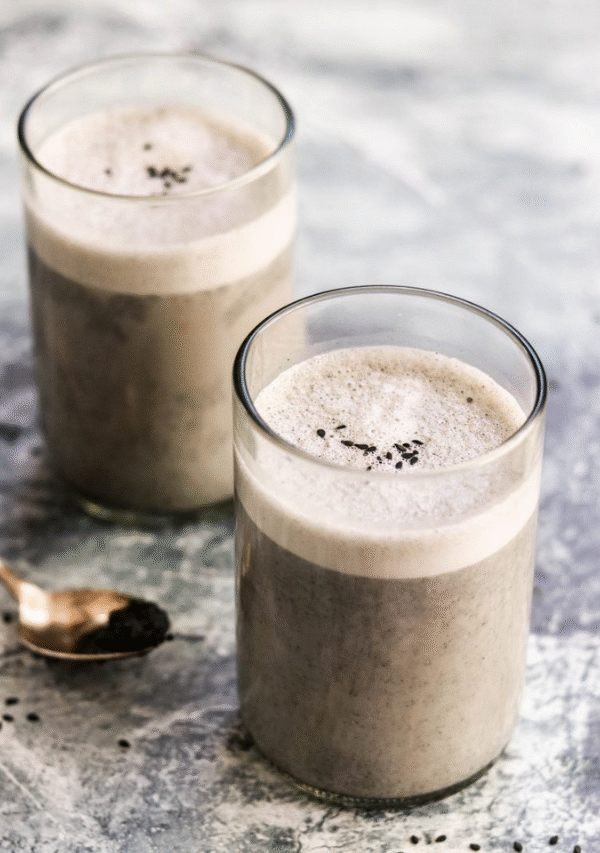 Creamy Black Sesame Latte
