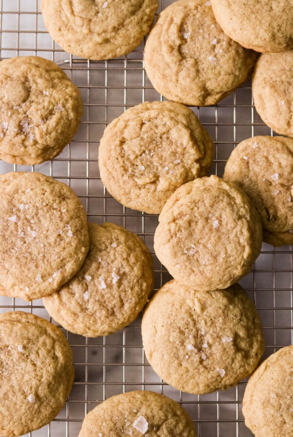 chocolate chipless cookies cooling on a wire rack