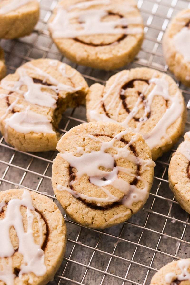 gluten free cinnamon roll cookies on a cooling rack