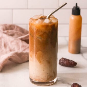 iced caramel macchiato in a glass